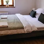 Myslivna Mukarov Πανσιόν 3*